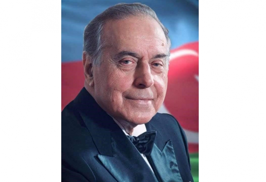 Politoloq: Torpağa və dövlətə sədaqət prinsipi ulu öndər Heydər Əliyevin biz gənclərə ən ali mirasıdır