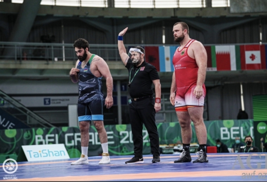 Equipo nacional azerbaiyano ganó tres medallas en la copa mundial individual de lucha grecorromana
