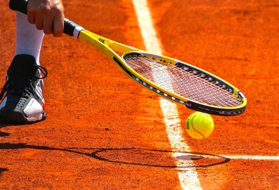 Əlcəzairli tennisçi danışılmış oyunlara görə ömürlük diskvalifikasiya edilib