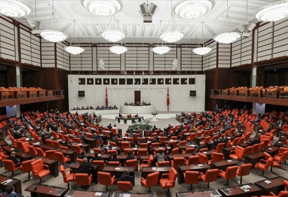 Türkiyənin dörd partiyası ABŞ-ın ədalətsiz sanksiyası ilə əlaqədar etiraz bəyanatı yayıb