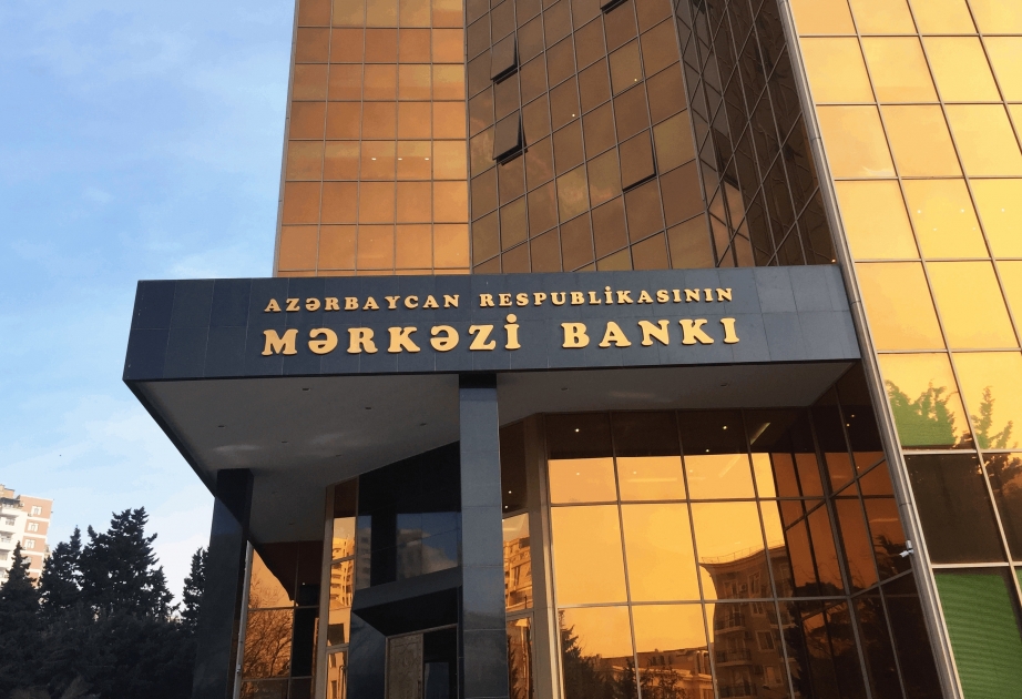 Kreditlər və ssudalar üzrə xalis maliyyə aktivləri azalıb