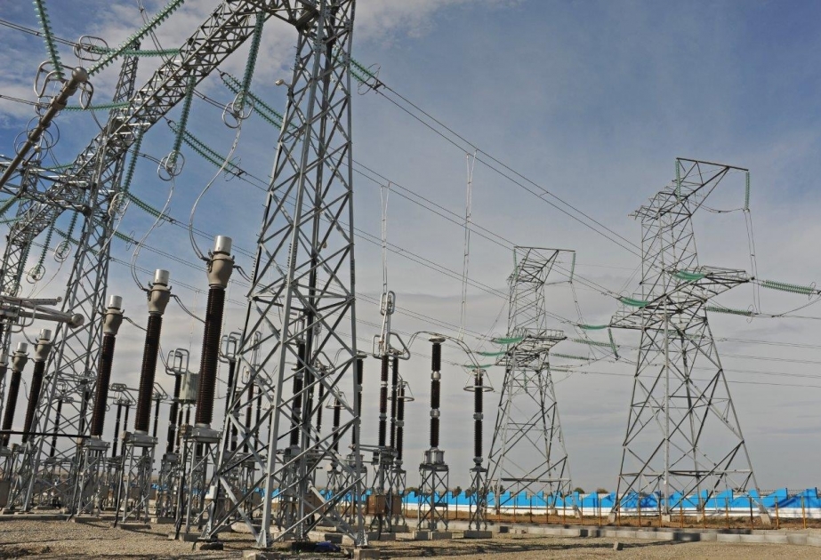Noyabrda Azərbaycanın elektrik enerjisi ixracı azalıb