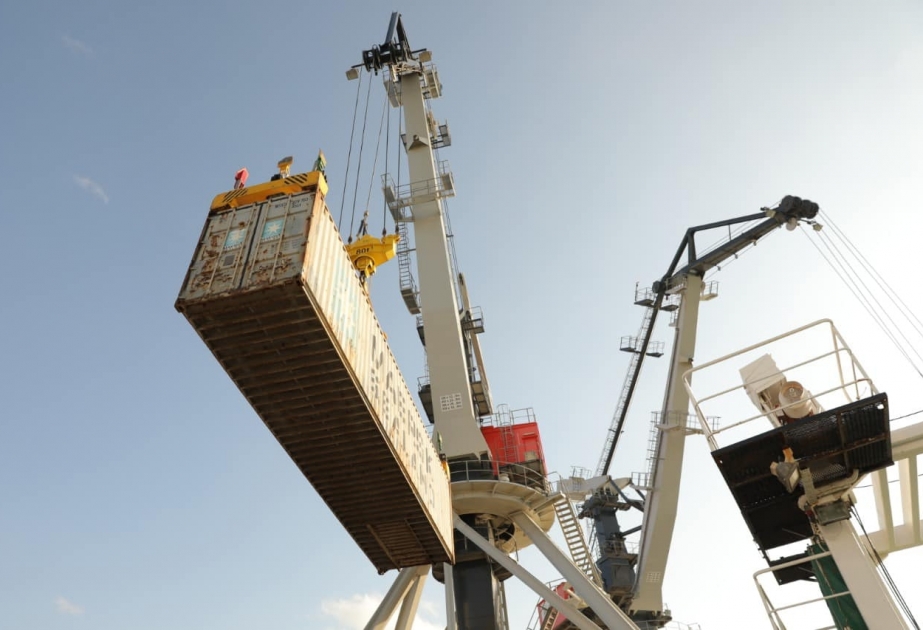 Azərbaycanın xarici ticarət dövriyyəsi 20 milyard dollara çatır