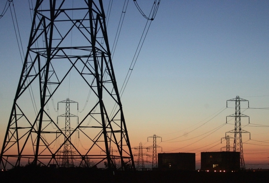 Ölkədə əmtəəlik elektrik enerjisi istehsalı 22,2 milyard kilovat/saatı ötüb