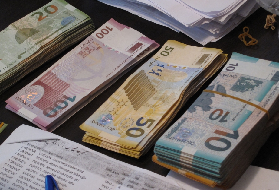 Kreditlərin 97,5 faizi banklar tərəfindən verilib
