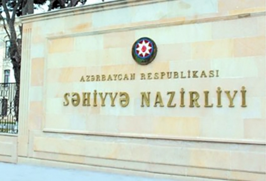 Səhiyyə Nazirliyinin kollektivi "YAŞAT" Fonduna ianə edib