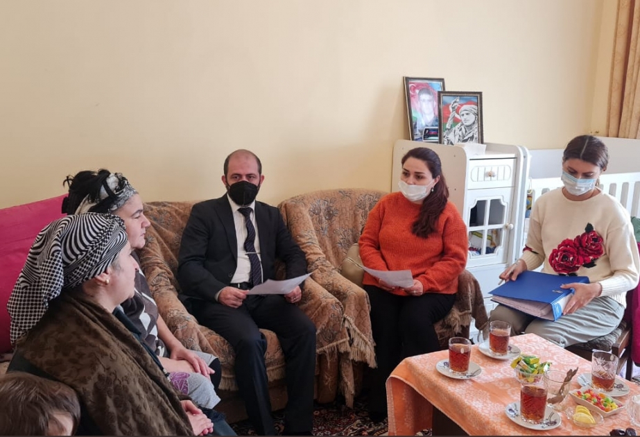 Şəhid ailəsi üzvlərindən, yaralanmış hərbçilərdən, digər həssas qruplardan ibarət olanlara sosial-psixoloji dəstək göstərilir