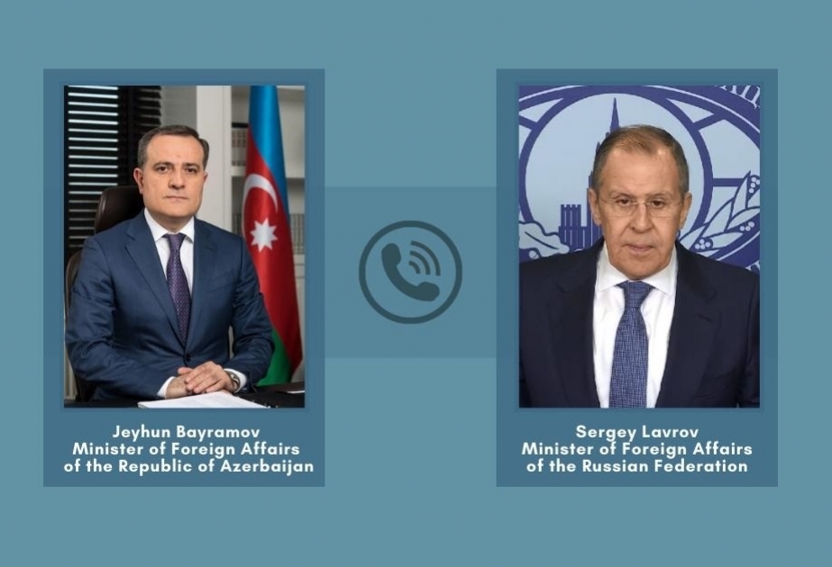 Le ministre azerbaïdjanais des Affaires étrangères s’entretient au téléphone avec son homologue russe