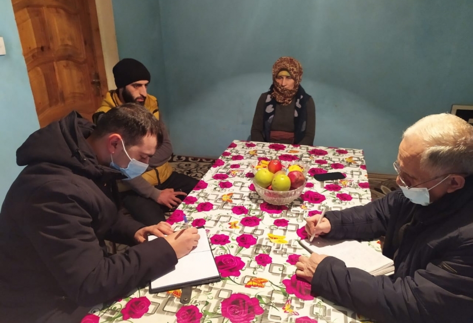 Qazi Həsən Mehtiyevin ailəsinin yaşayışı da diqqətdə saxlanılır