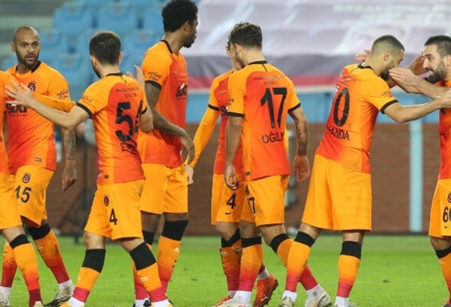 Galatasaray jump to top of table after win over Trabzonspor