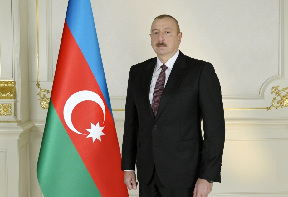 Президент Ильхам Алиев поздравил Георгия Гахария с переизбранием на пост Премьер-министра Грузии