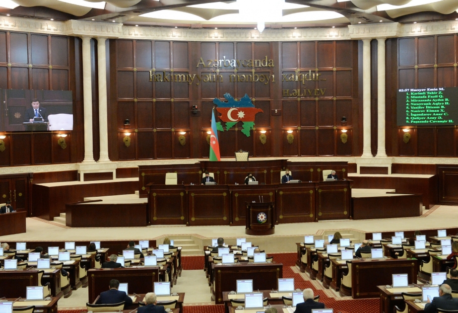 Parlamento azerbaiyano ha aprobado en segunda lectura el paquete presupuestario para 2021