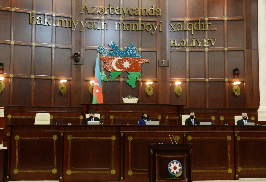 Milli Məclis 2021-ci il üzrə büdcə zərfini üçüncü oxunuşda qəbul edib