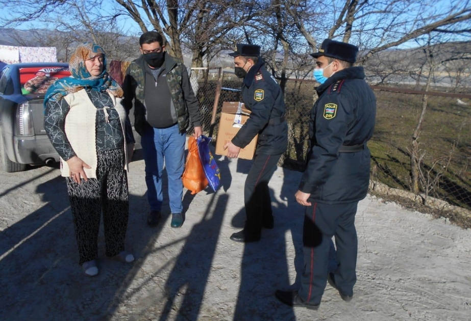 Xızıda polis əməkdaşları şəhid ailələrini ziyarət ediblər