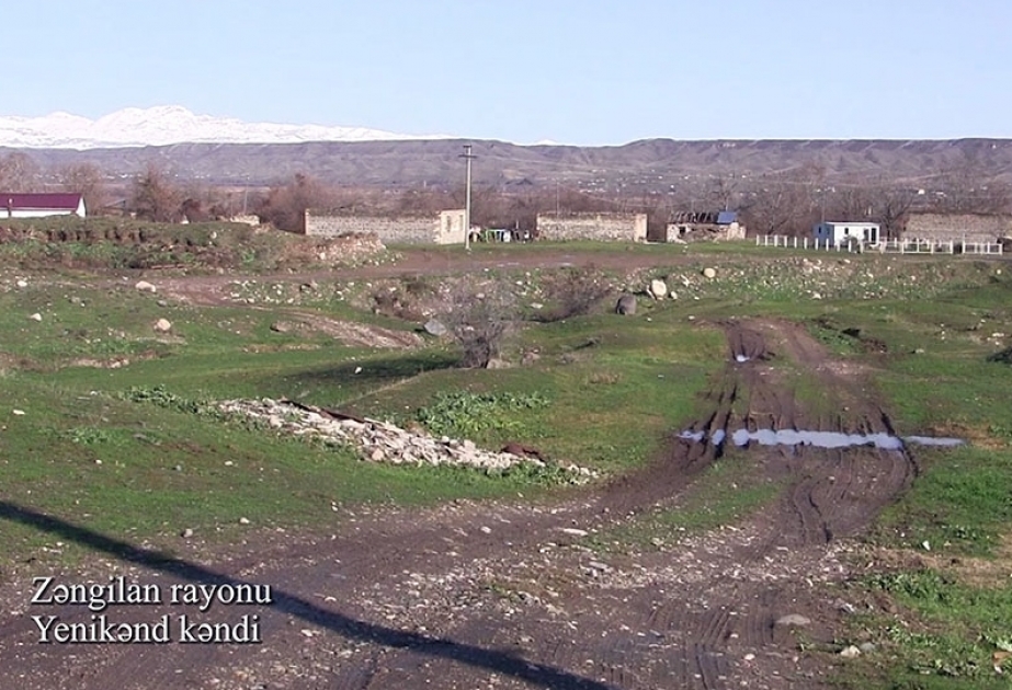 Министерство обороны распространило видеокадры из села Еникенд Зангиланского района ВИДЕО