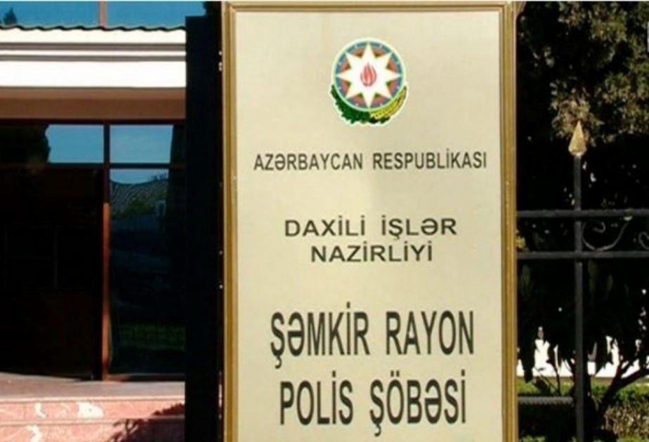 Şəmkirdə bibisinin evindən pul və qızıl-zinət əşyaları oğurlayan şəxs saxlanılıb