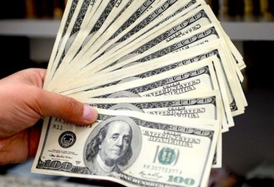 Курс маната по отношению к доллару на 7 января установлен на уровне 1,7000