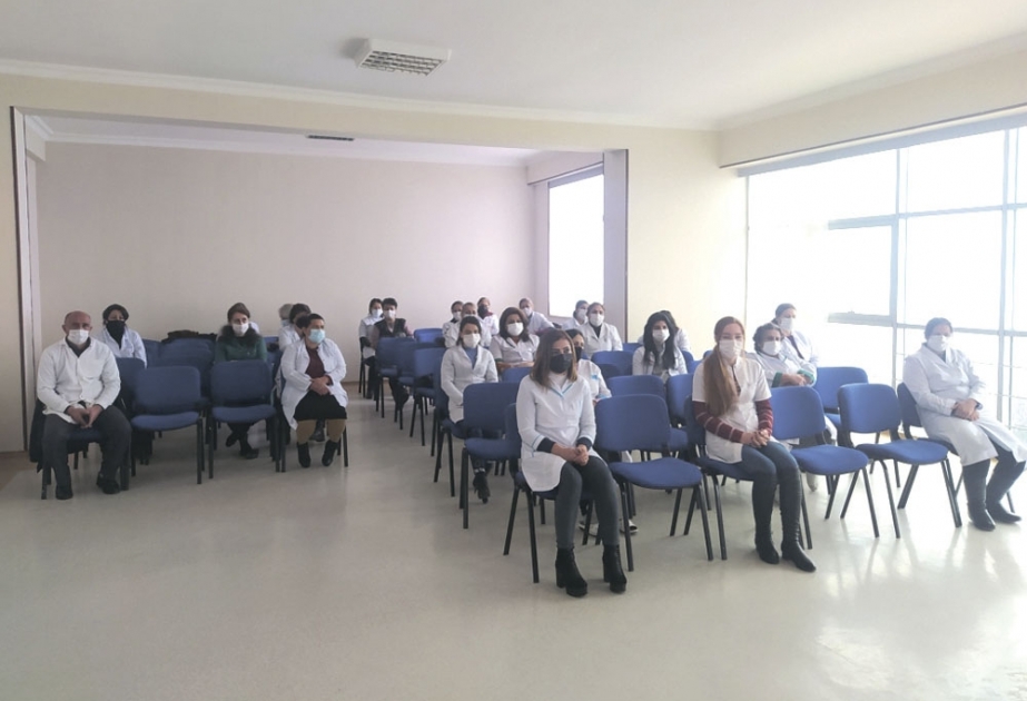 Şahbuzdа tibb müəssisələrinin rəhbərləri ilə mülki müdаfiə məşğələsi təşkil olunub