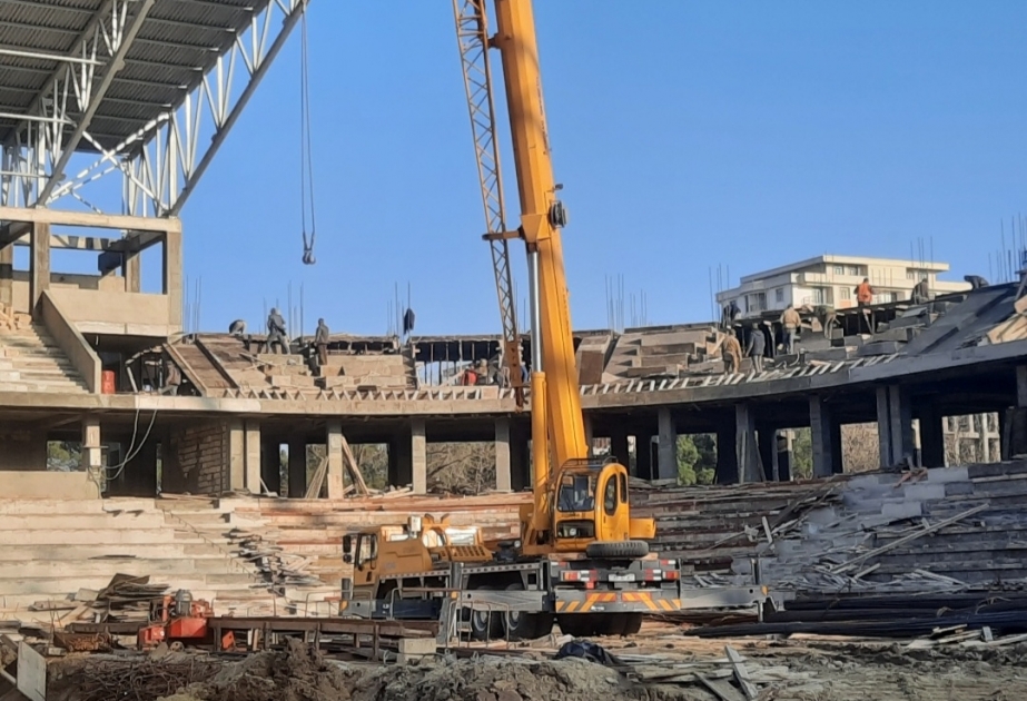 Sumqayıt stadionunun inşası qrafikə uyğun aparılır