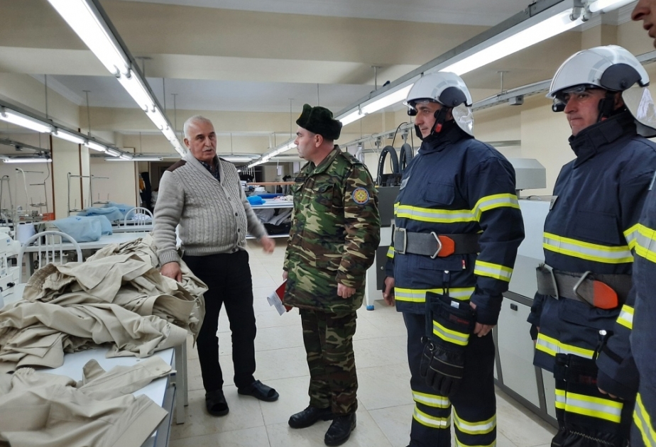 Yanğınsöndürmə xidmətlərinin şəxsi heyətinin iştirakı ilə gündüz məşğələsi keçirilib