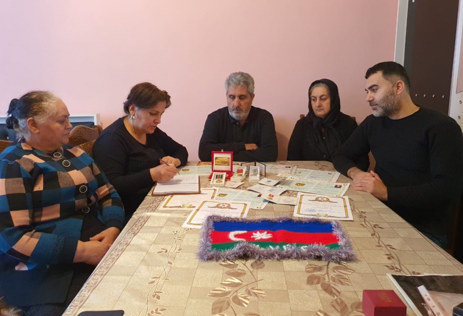 Şəhid anası: İgidimi ocağımıza gətirəndə evimi toy evi kimi bəzədim, yoluna qırmızı xalça sərdim