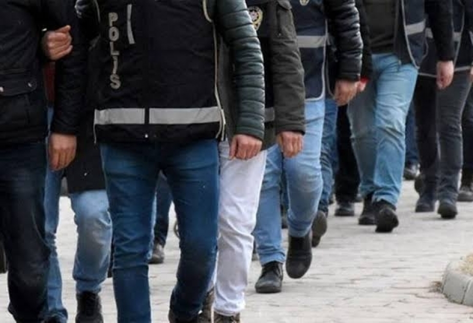 Türkiyədə FETÖ ilə əməkdaşlıqda şübhəli bilinən hərbçilərin saxlanılması istiqamətində növbəti əməliyyat keçirilib