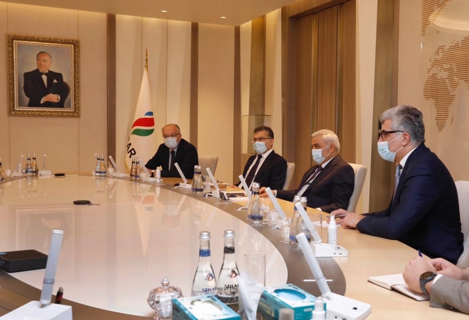 SOCAR “Total” şirkəti ilə “Abşeron” yatağında həyata keçirilən işləri müzakirə edib