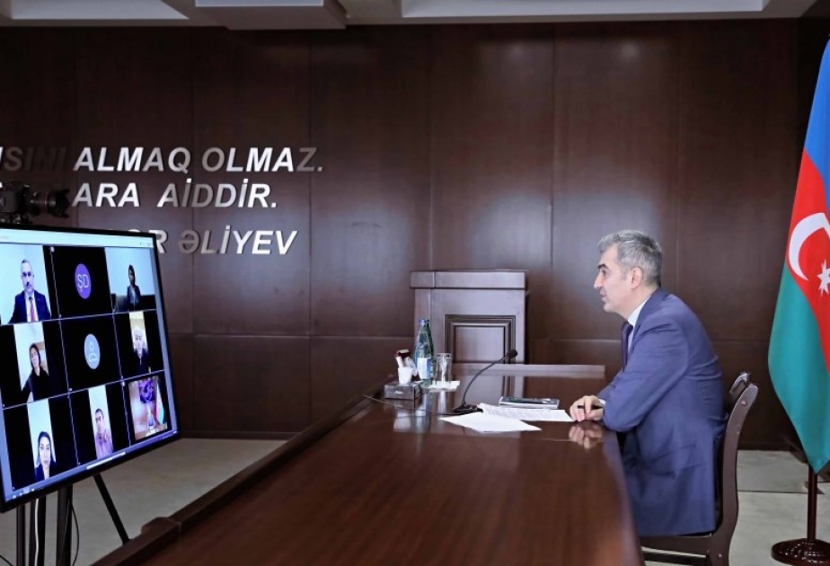 Dövlət Miqrasiya Xidmətinin rəisi İctimai Şuranın üzvləri ilə onlayn iclas keçirib