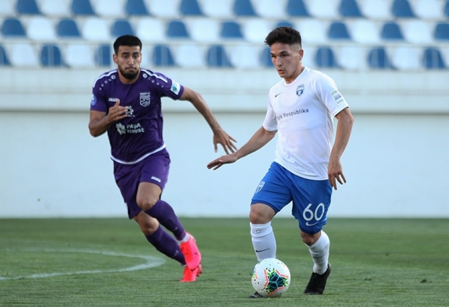 صباح يفسخ العقد مع لاعب آخر