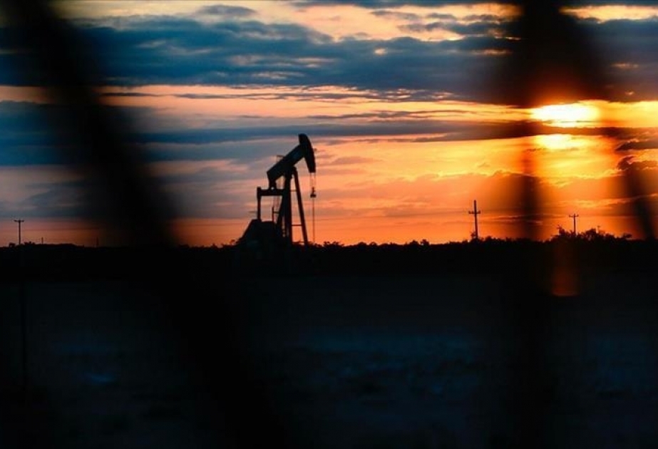 Dekabrda qlobal neft tədarükü sutkada 92,9 milyon barreli ötüb