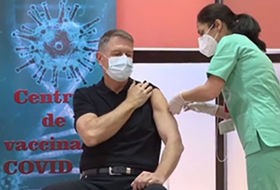 Rumıniya Prezidenti Klaus Yohannis koronavirusa qarşı peyvənd olunub