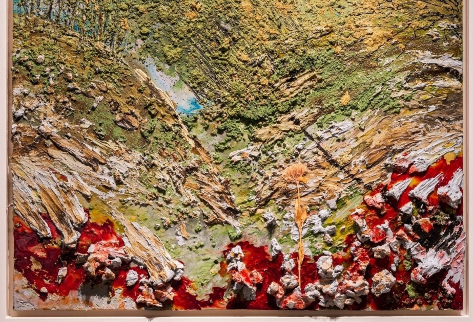 Well-known artist Aida Mahmudova’s second exhibition launched in US