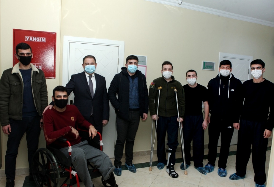 Sosial-psixoloji reabilitasiyaya cəlb olunan qazilərlə görüş olub, göstərilən xidmətlər nəzərdən keçirilib