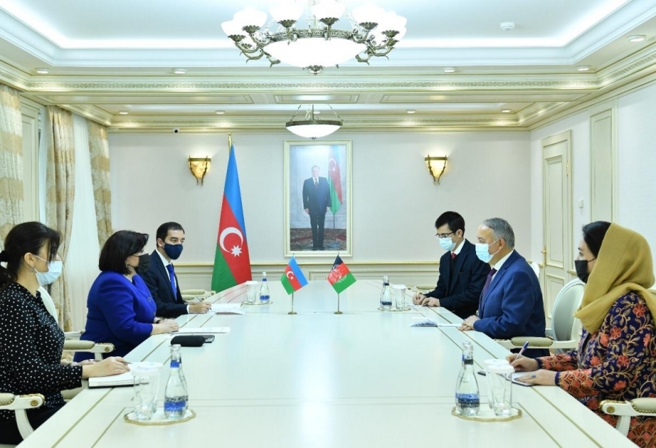 Se debatieron las cuestiones de cooperación interparlamentria entre Azerbaiyán y Afganistán