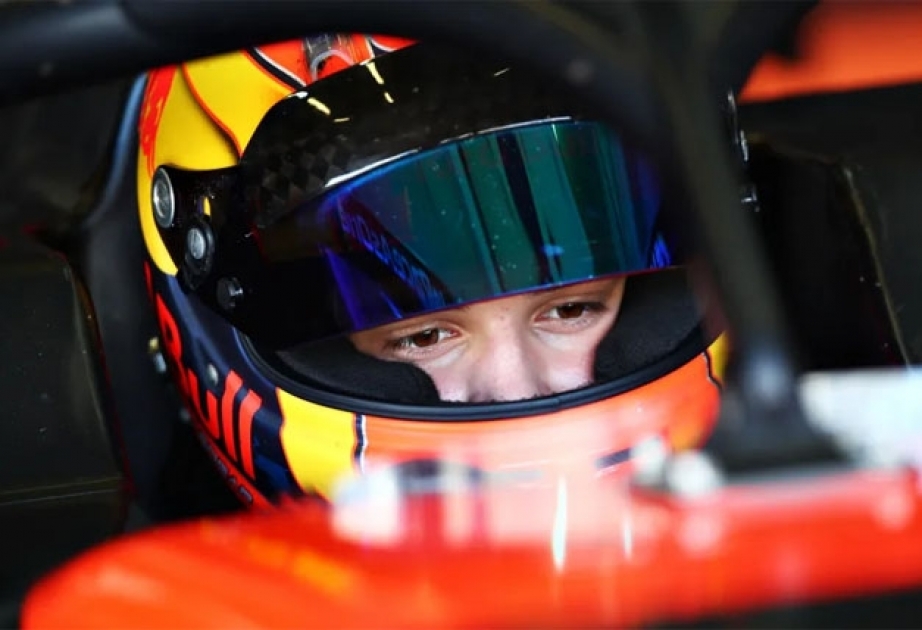 Almaniya Formula 4 yarışının qalibi karyerasını Formula 3-də davam etdirəcək