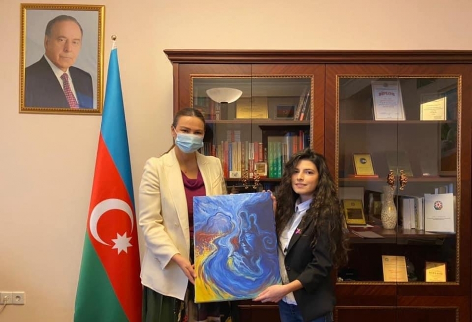 Milli Məclisin mədəniyyət komitəsinin sədri istedadlı gənc rəssam və heykəltəraşlarla görüşüb