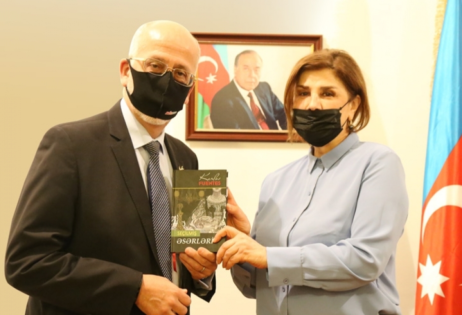 Meksika–Azərbaycan ədəbi əlaqələri davam etdirilir