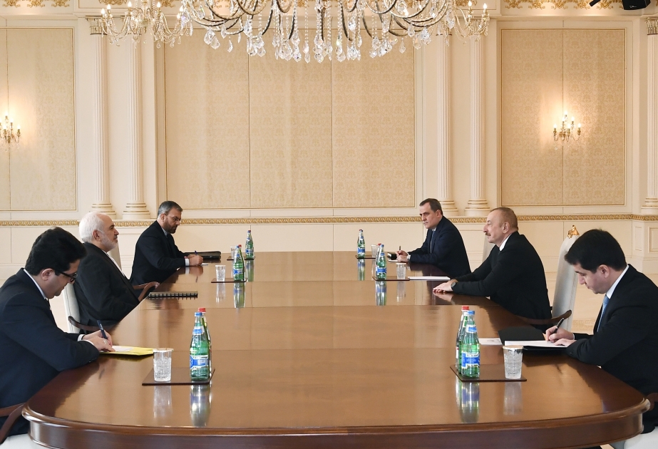 Ilham Aliyev: “Las nuevas oportunidades derivadas de la nueva situación en la región abren las puertas a la cooperación”