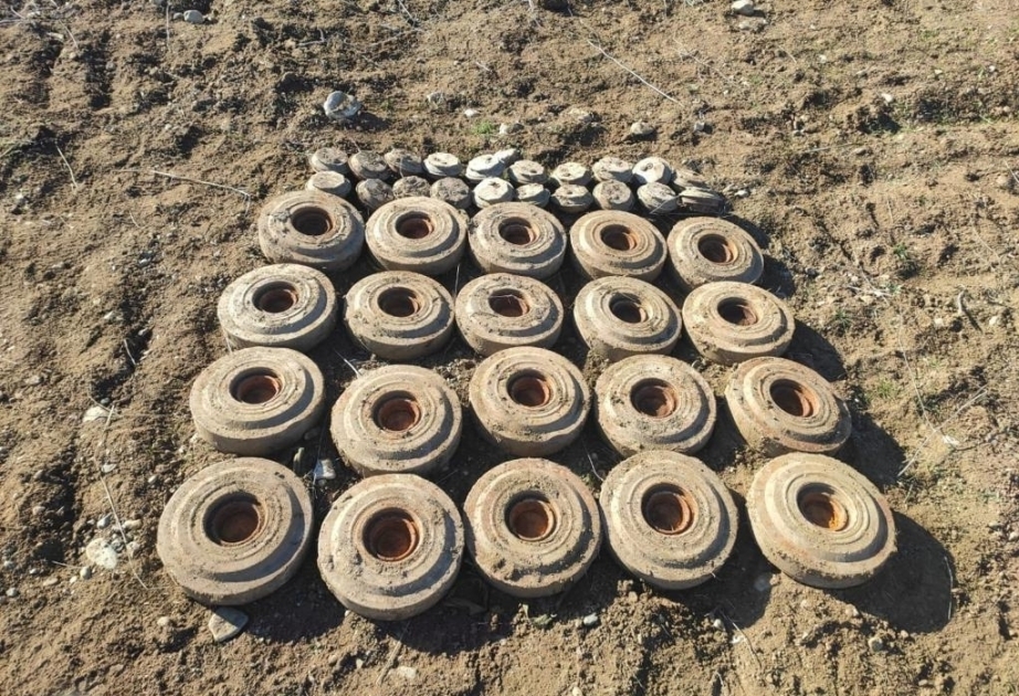 Ministerio de Emergencias: "Como resultado de las actividades conjuntas de los pirotécnicos azerbaiyanos y rusos se han detectado hasta ahora 340 minas y 3 artefactos sin explotar"