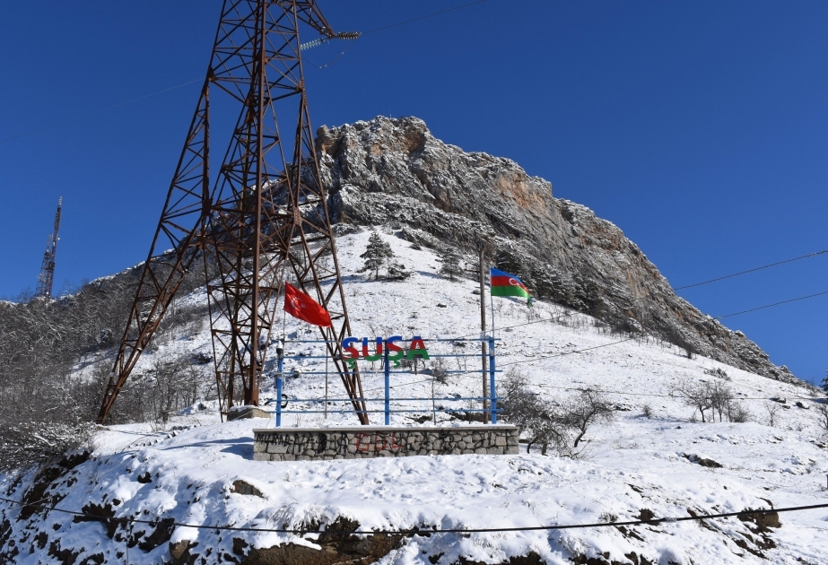 La corona de Karabaj, la belleza de las montañas - Shushá