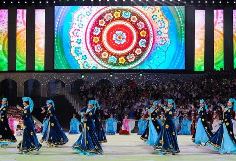 Özbəkistanda konsert və digər kütləvi tədbirlərin keçirilməsinə icazə verilib