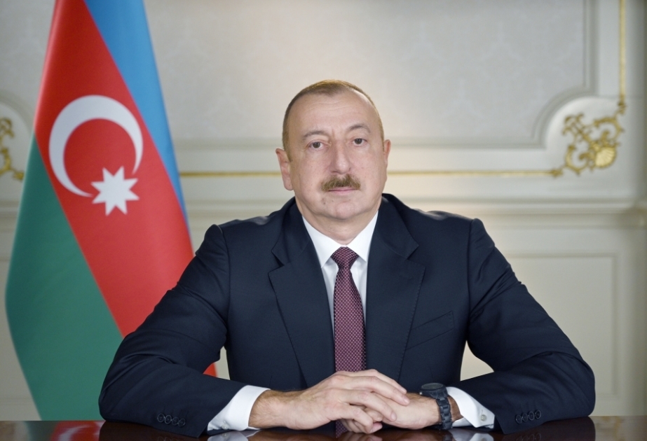 El Presidente Aliyev felicita al reelegido Presidente de Portugal