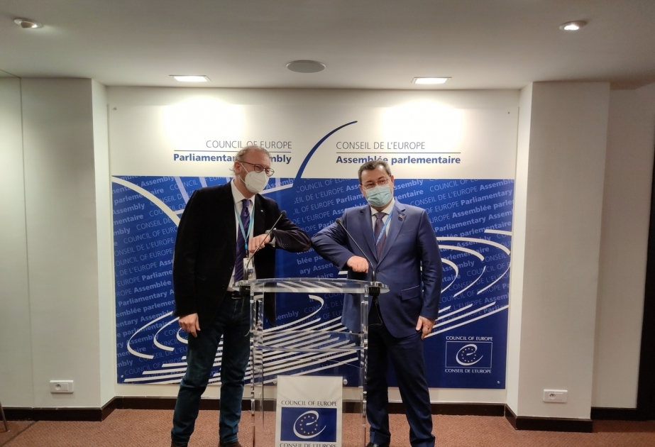 Samad Seyidov a rencontré le président de l’APCE Hendrik Daems