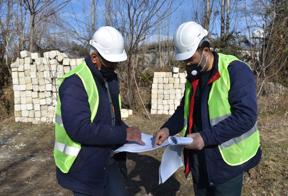 Comienzan las obras de eliminación de daños en las casas de los residentes en Agdjabadi