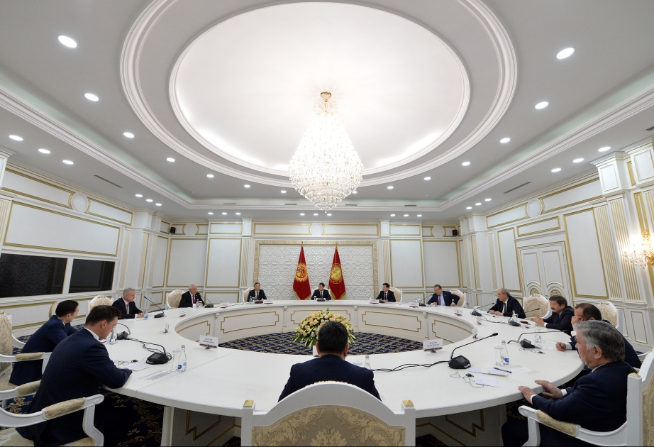 Qırğızıstan Prezidenti andiçmə mərasimində iştirak edən beynəlxalq təşkilatların rəhbərlərini qəbul edib