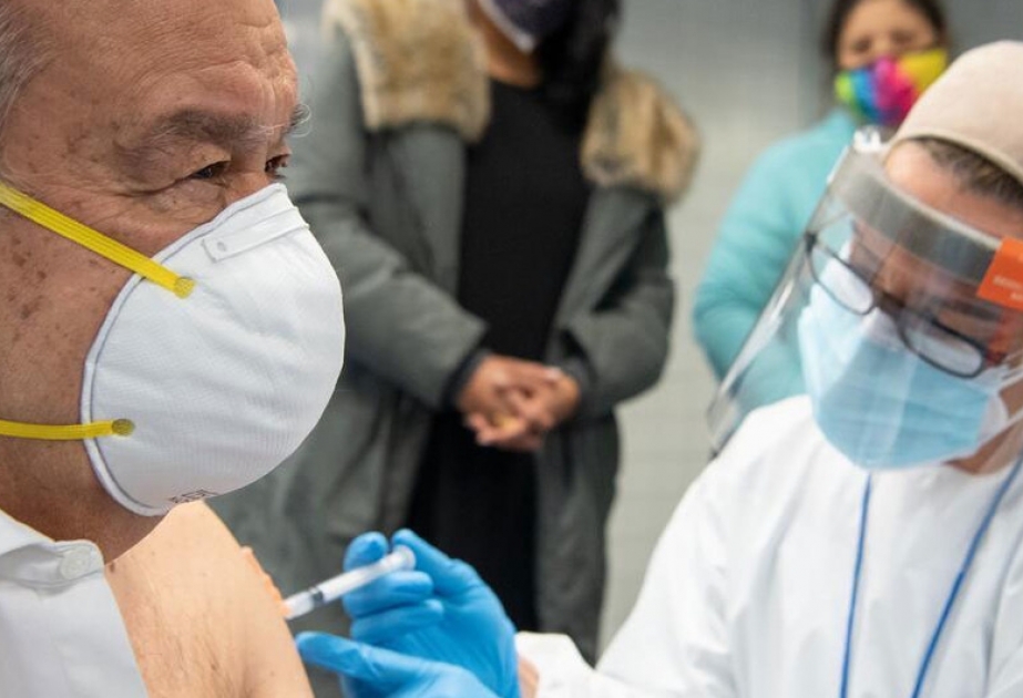 Генсек ООН сделал прививку от COVID-19