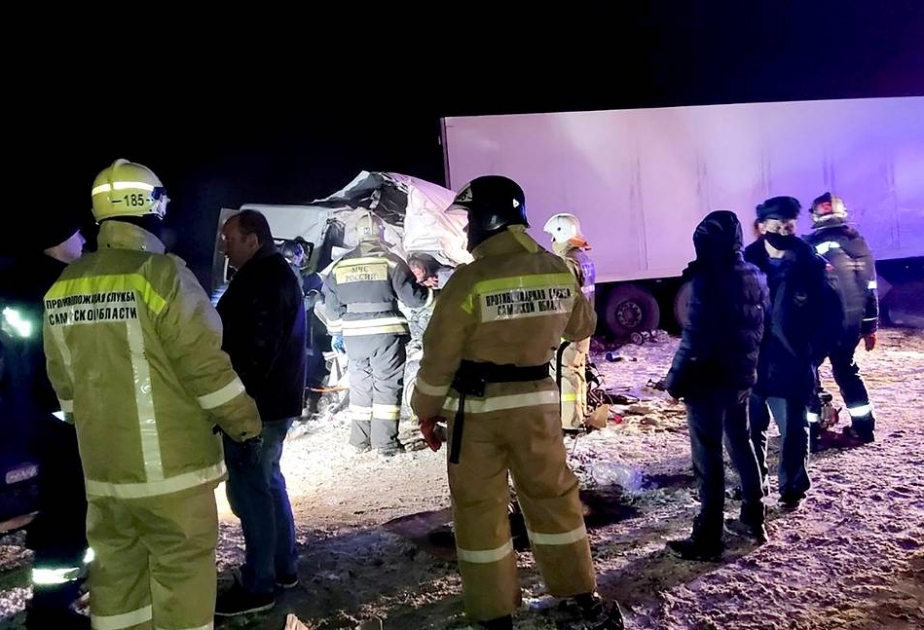 Rusiyada yol qəzasında 10 nəfər ölüb
