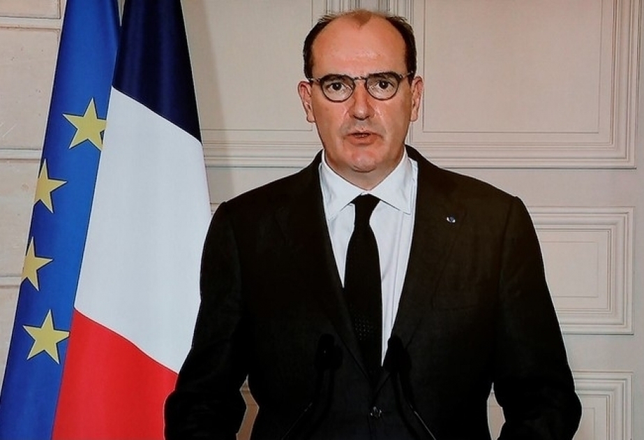 Francia impone restricciones más estrictas para evitar nuevo confinamiento