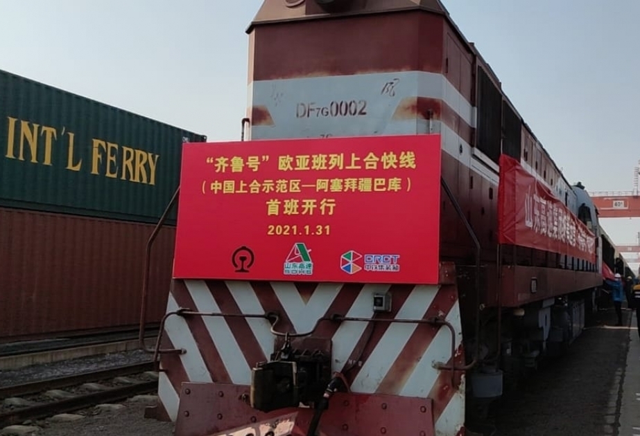 Çinin Çinqdao şəhərindən Bakıya 50 konteynerdən ibarət blok qatarı yola salınıb VİDEO