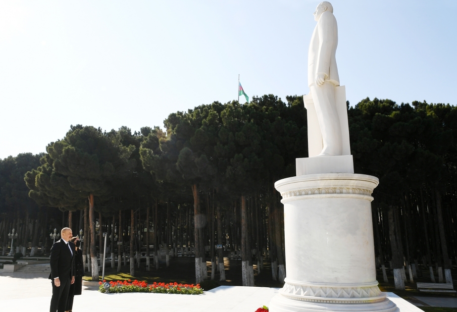 President Ilham Aliyev and first lady Mehriban Aliyeva inaugurated several social facilities in Absheron district, as well as newly laid forest park in Yasamal district VIDEO